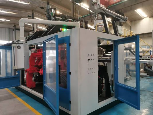 durable 7.5x2 KW Servo System Plastic Bottle Blow Machine With Triple Color Extruder Motor