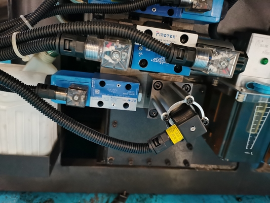 Servo Type Plastic Injection Molding Machine MZ220MD With NR12 Standard